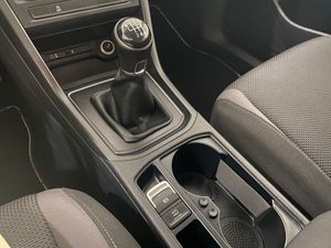 Volkswagen Touran 1.2 TSI Business 110cv 7Plazas   - Foto 11