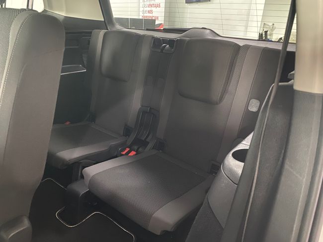 Volkswagen Touran 1.2 TSI Business 110cv 7Plazas   - Foto 21