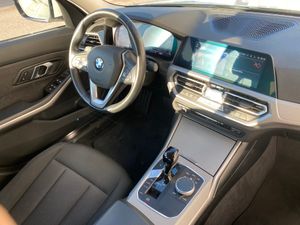 BMW Serie 3 ActiveHybrid 3 Berlina  - Foto 23