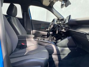 Peugeot 2008 1.2 Allure Pack Puretech 130S&S 6 Vel.  - Foto 20
