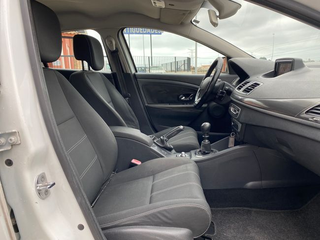 Renault Megane Mégane Berlina Life dCi 95 eco2  - Foto 11