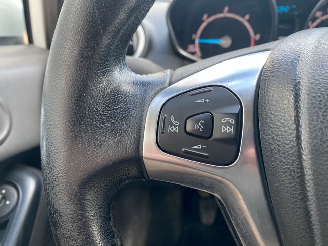 Ford Fiesta 3p Trend 1.5 TDCi 75 CV  - Foto 12