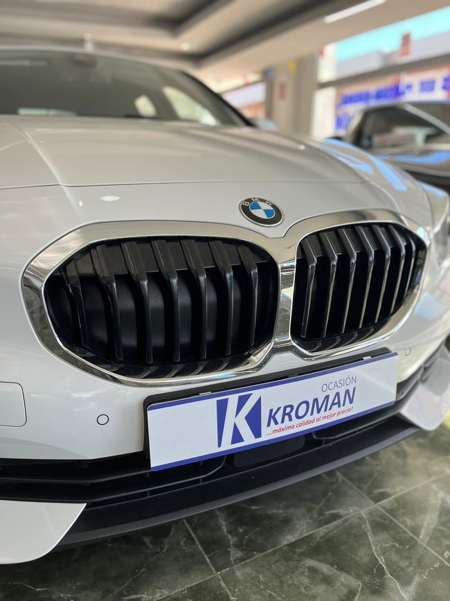 BMW Serie 1 116d 116d Business 116cv  - Foto 14