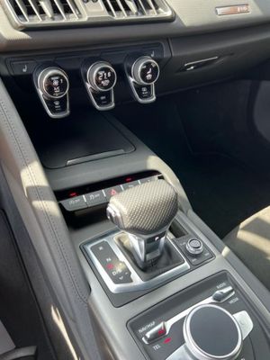 Audi R8 5.2 FSI   - Foto 11