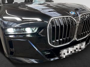 BMW Serie 7 740d   - Foto 15