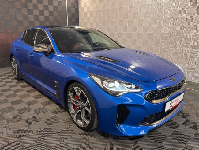 Kia Stinger GT 3.3 370cv   - Foto 4