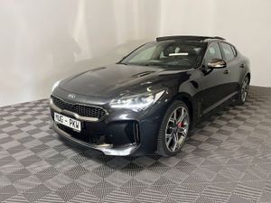 Kia Stinger GT 3.3 370cv   - Foto 3