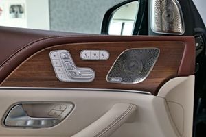 Mercedes GLS 600 Maybach   - Foto 15