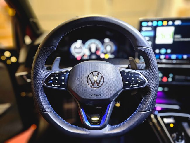 Volkswagen Golf R 2.0 TSI Black Edition Performance   - Foto 14