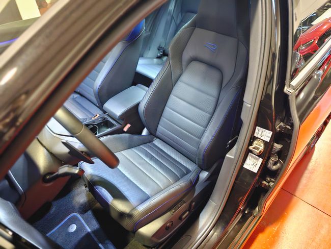 Volkswagen Golf R 2.0 TSI Black Edition Performance   - Foto 13