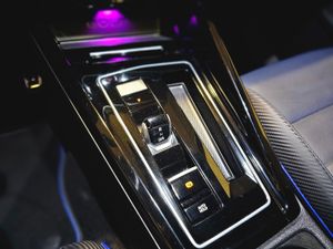 Volkswagen Golf R 2.0 TSI Black Edition Performance   - Foto 16