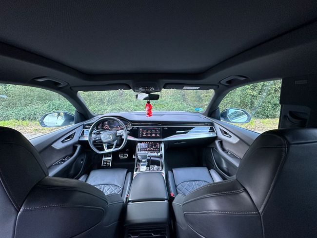 Audi Q8 S-line   - Foto 8
