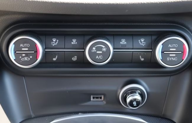 Alfa Romeo Stelvio Ti Q4 VILLA D'ESTE   - Foto 21