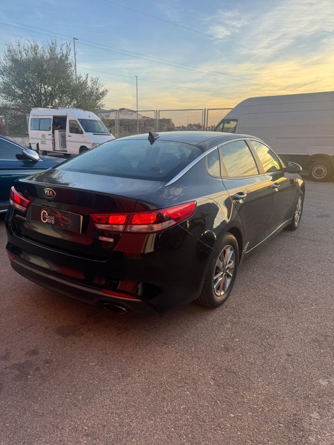 Kia Optima Business   - Foto 8