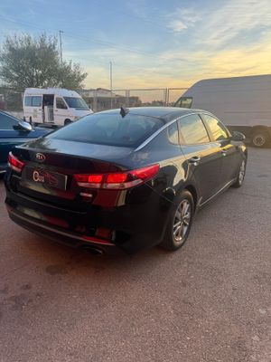 Kia Optima Business   - Foto 8