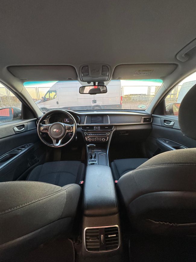 Kia Optima Business   - Foto 12