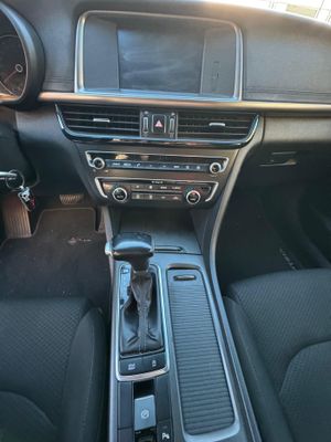 Kia Optima Business   - Foto 14