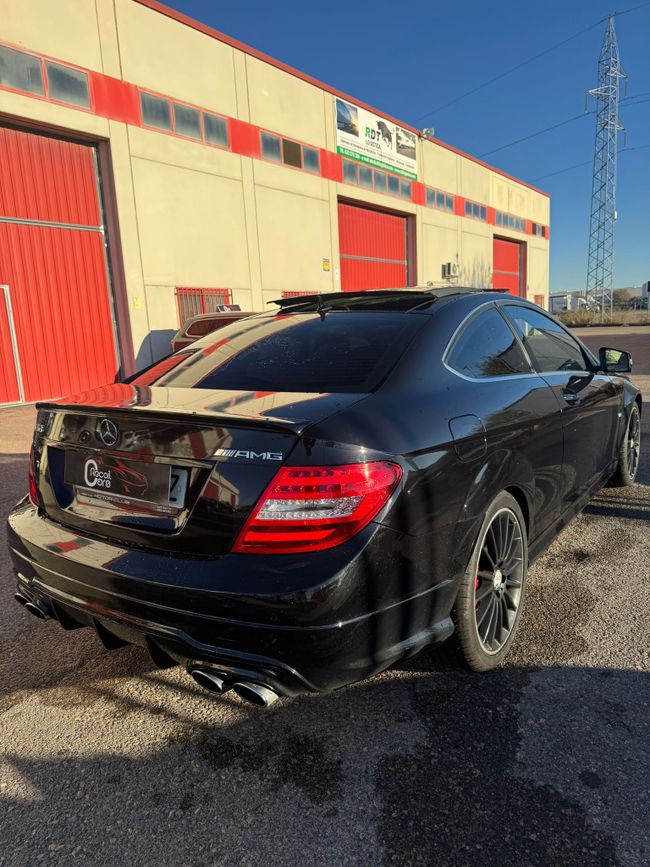 Mercedes Clase C C63 AMG   - Foto 5