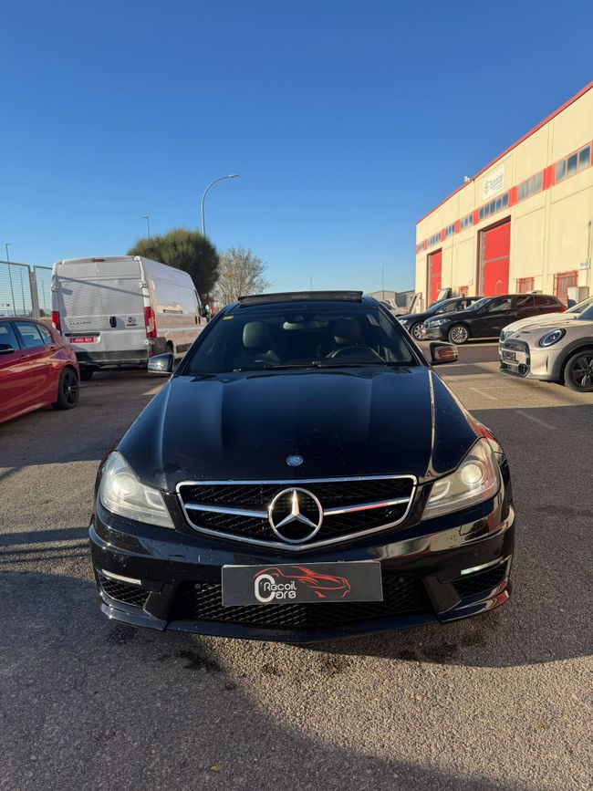 Mercedes Clase C C63 AMG   - Foto 6