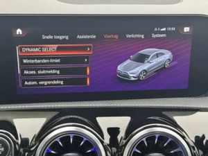 Mercedes CLA E AMG line. Híbrido enchufable.  - Foto 17