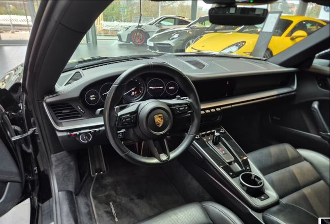 Porsche 911 992  - Foto 7