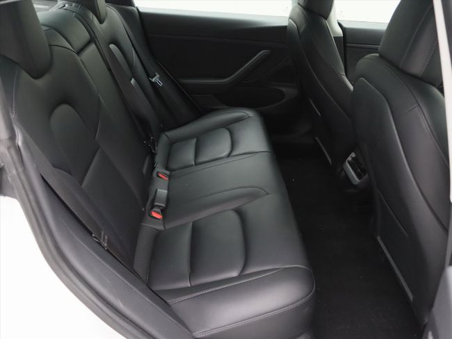 Tesla Model 3 Standard Range 60kW 325cv  - Foto 12