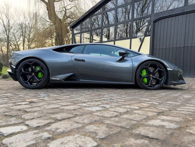 Lamborghini Huracán EVO Grigio Lynx  - Foto 12