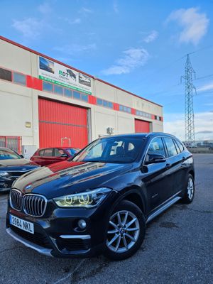 BMW X1 sDrive18d  - Foto 2
