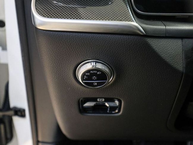 Mercedes-Benz GLC 300 300e AMG  - Foto 18