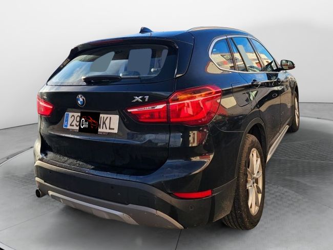 BMW X1 sDrive 18d  - Foto 11