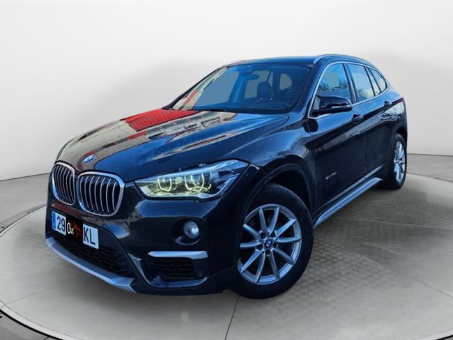 BMW X1 sDrive 18d  - Foto 2