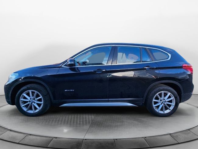 BMW X1 sDrive 18d  - Foto 3