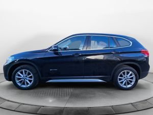 BMW X1 sDrive 18d  - Foto 3