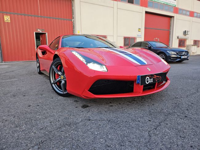 Ferrari 488 GTB  - Foto 15