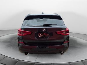 BMW X3 xDrive 20dA  - Foto 9