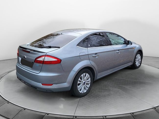 Ford Mondeo Ghia   - Foto 7