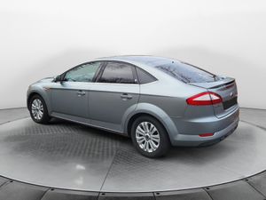 Ford Mondeo Ghia   - Foto 3