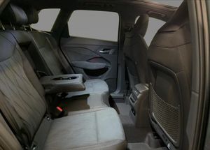 Audi Q3 S Line   - Foto 11