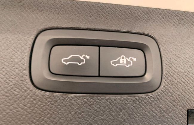 Volvo XC90 R Design   - Foto 9