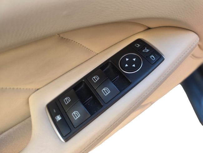 Mercedes-Benz CLS 400 Luxury  - Foto 23