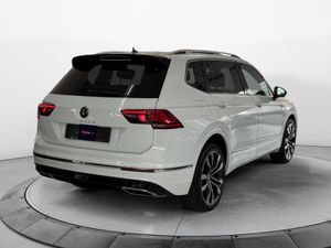 Volkswagen Tiguan R Line  - Foto 4