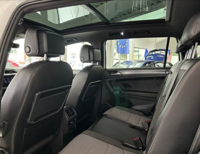 Volkswagen Tiguan R Line  - Foto 8