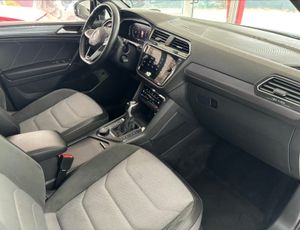 Volkswagen Tiguan R Line  - Foto 12