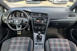 VW Golf GTI VII  - Foto 14