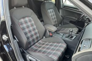 VW Golf GTI VII  - Foto 13