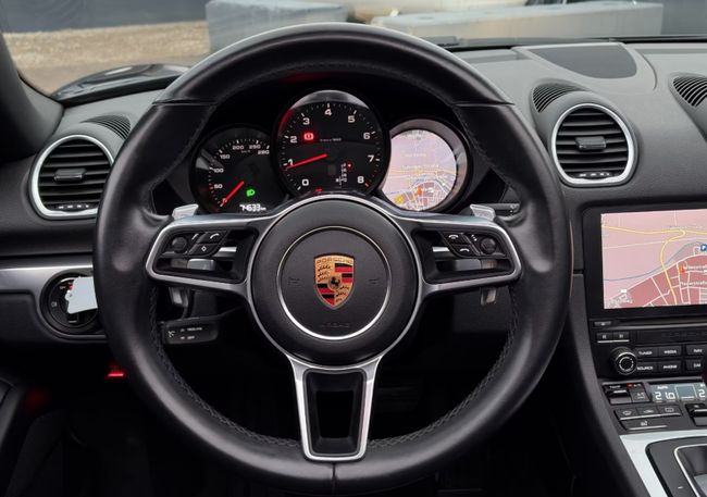 Porsche Boxster 718  - Foto 18