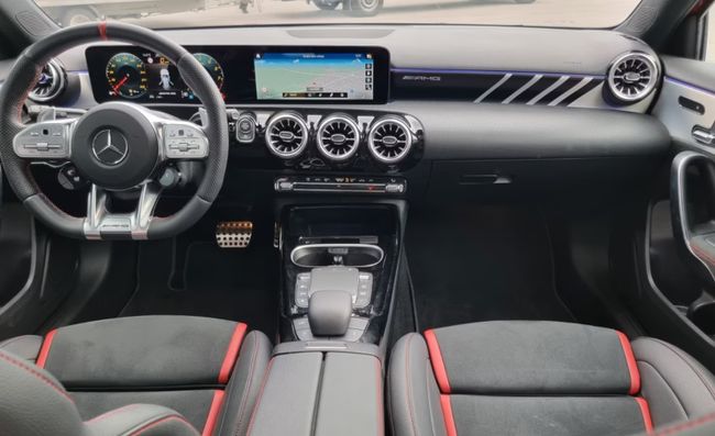 Mercedes-Benz A 45 AMG 4Matic  - Foto 10
