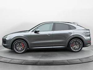 Porsche Cayenne GTS Coupe  - Foto 3