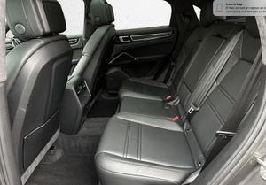 Porsche Cayenne GTS Coupe  - Foto 13