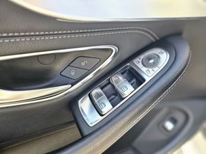 Mercedes-Benz C300 AMG Line  - Foto 11